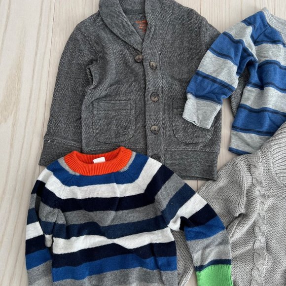 Set of 4 Boy's Sweaters Knit Tops Various 12-24 Months - Picture 3 of 3